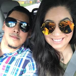 Meet your Posher, Claudia